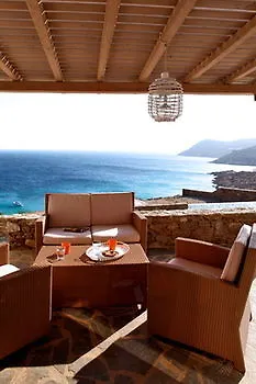 Elia White Residence Ελιά