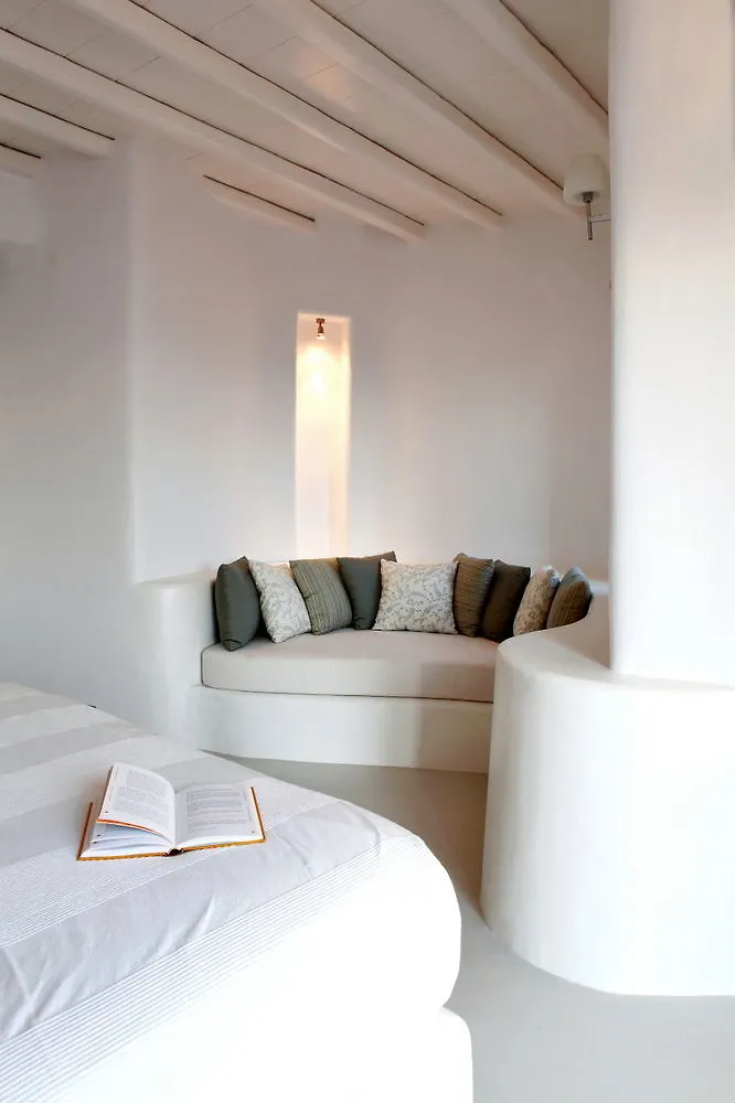 Elia White Residence Ελιά
